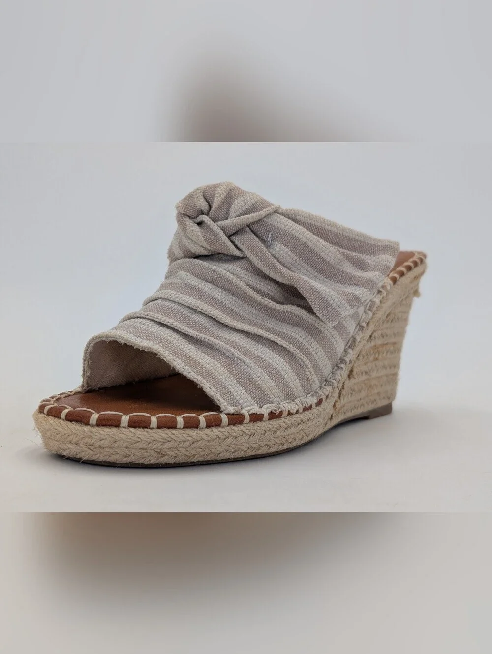 Sugar Hundreds Sz 10M Cream/Tan Canvas Knotted Bow Espadrille Wedge Mule
